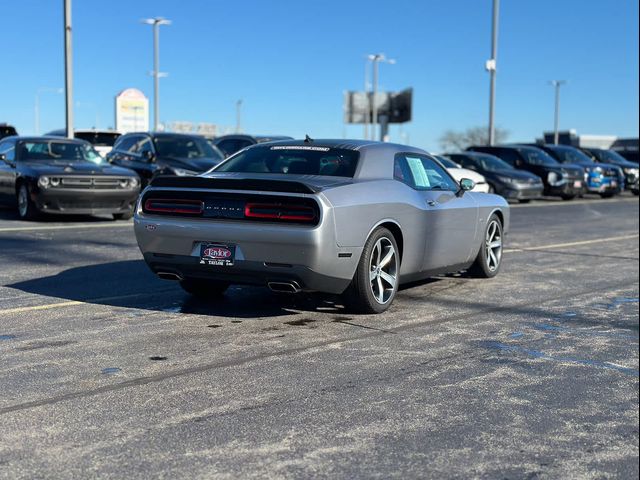 2016 Dodge Challenger R/T Shaker