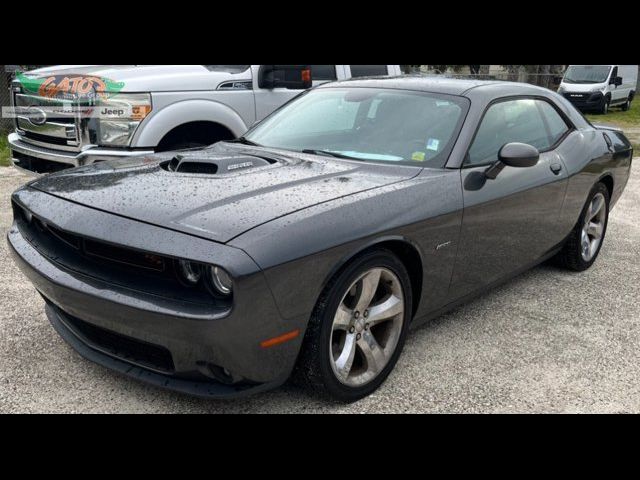 2016 Dodge Challenger R/T Shaker