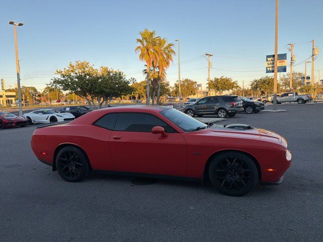 2016 Dodge Challenger R/T Shaker