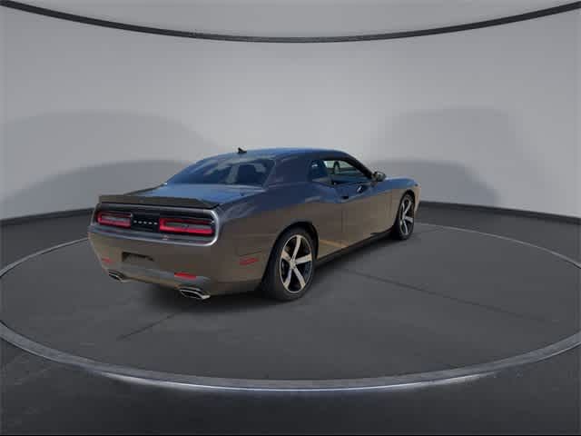 2016 Dodge Challenger R/T Shaker