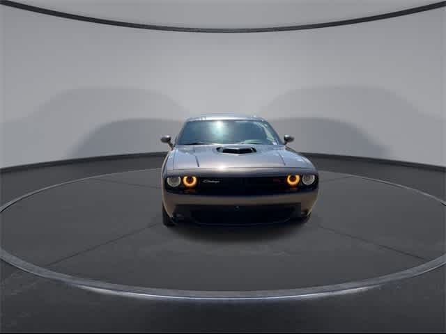 2016 Dodge Challenger R/T Shaker