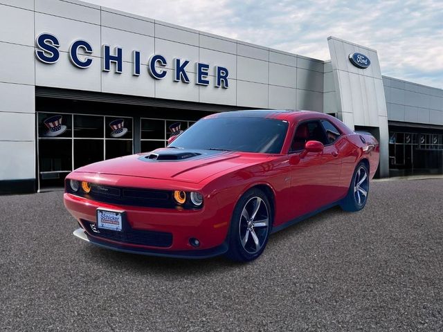 2016 Dodge Challenger R/T Shaker