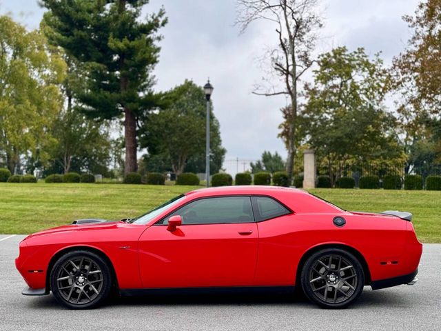 2016 Dodge Challenger R/T Shaker