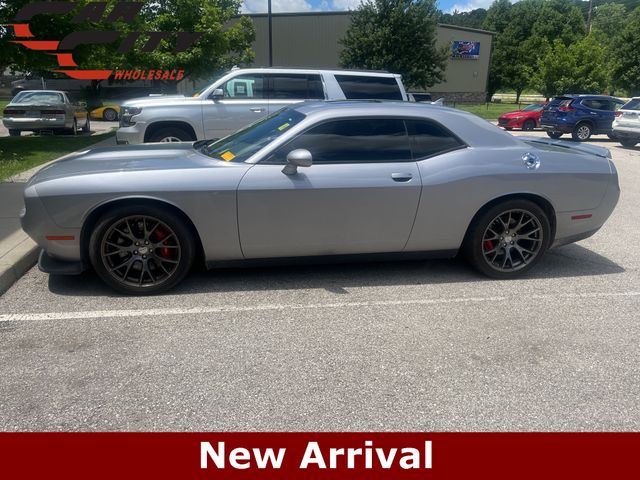 2016 Dodge Challenger SRT 392