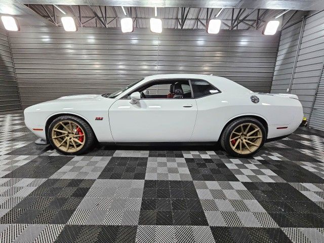 2016 Dodge Challenger SRT 392