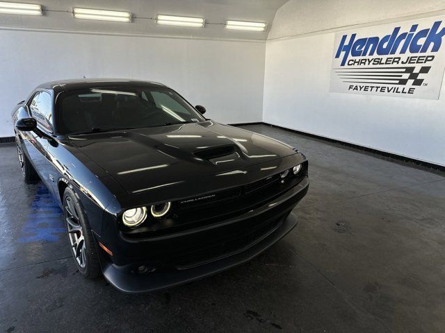 2016 Dodge Challenger SRT 392