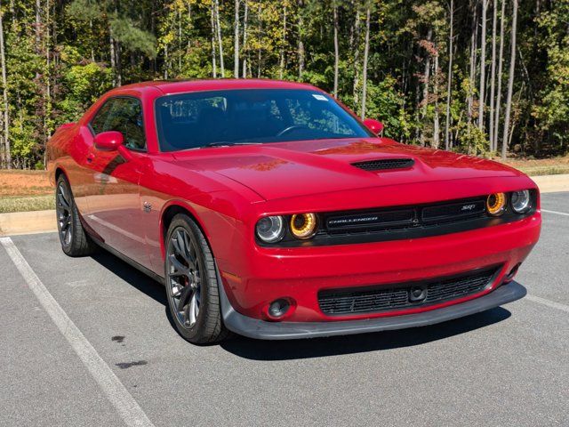 2016 Dodge Challenger SRT 392