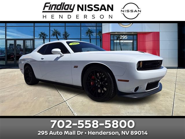 2016 Dodge Challenger SRT 392
