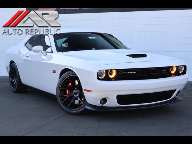 2016 Dodge Challenger SRT 392