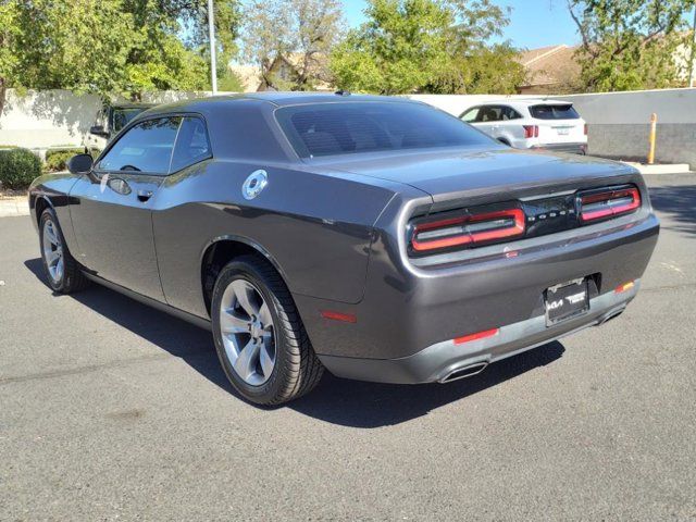 2016 Dodge Challenger SXT