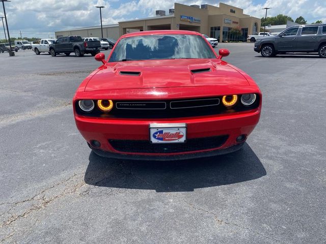 2016 Dodge Challenger SXT Plus