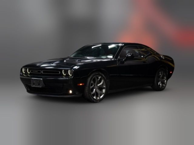 2016 Dodge Challenger SXT Plus