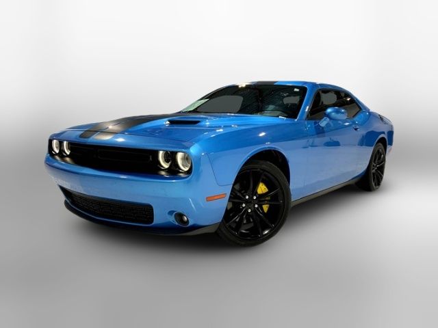 2016 Dodge Challenger SXT Plus