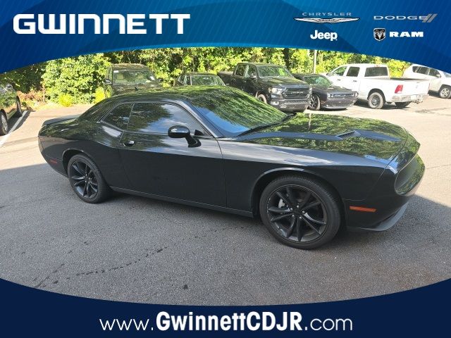 2016 Dodge Challenger SXT Plus