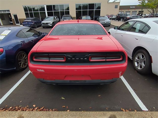 2016 Dodge Challenger SXT