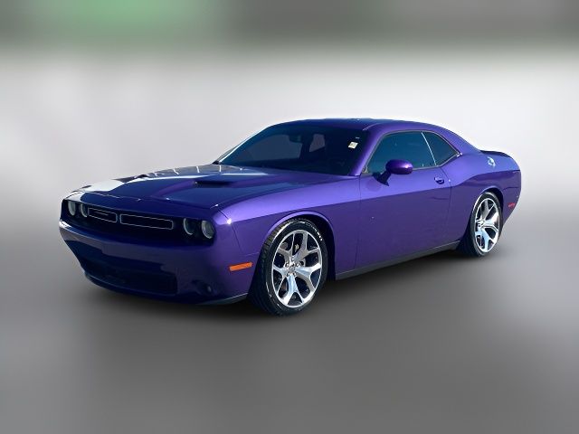 2016 Dodge Challenger SXT Plus