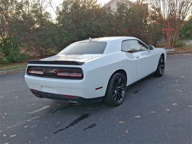 2016 Dodge Challenger SXT