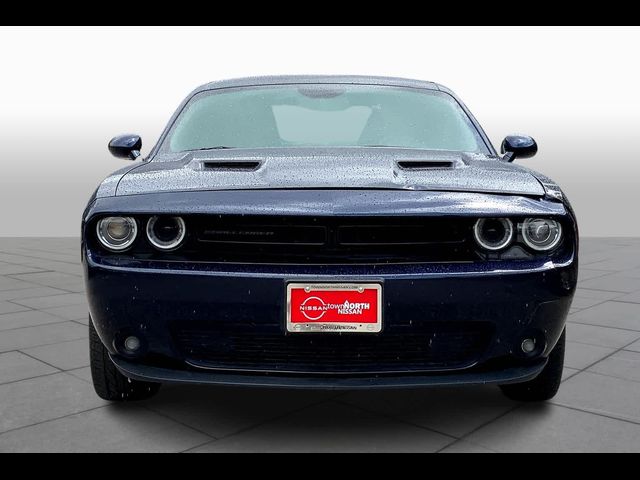 2016 Dodge Challenger SXT Plus