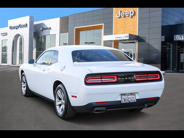 2016 Dodge Challenger SXT