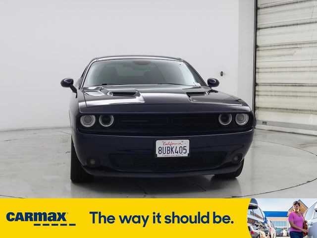 2016 Dodge Challenger SXT