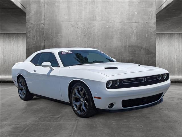 2016 Dodge Challenger SXT Plus