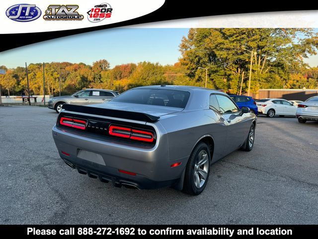 2016 Dodge Challenger SXT