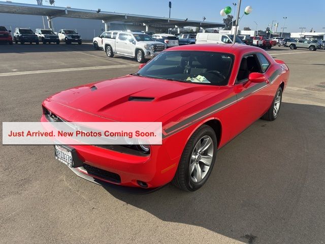 2016 Dodge Challenger SXT