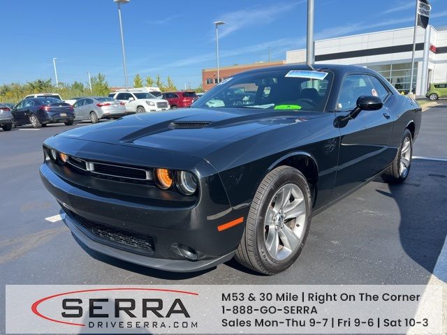 2016 Dodge Challenger SXT