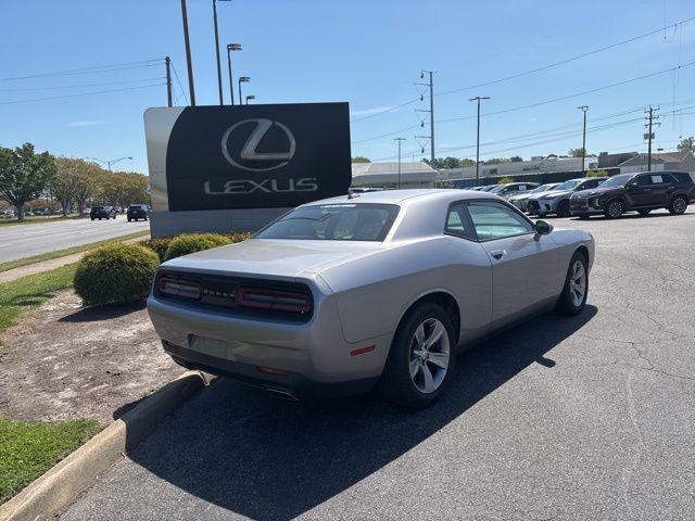 2016 Dodge Challenger SXT