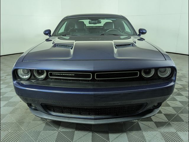 2016 Dodge Challenger SXT Plus