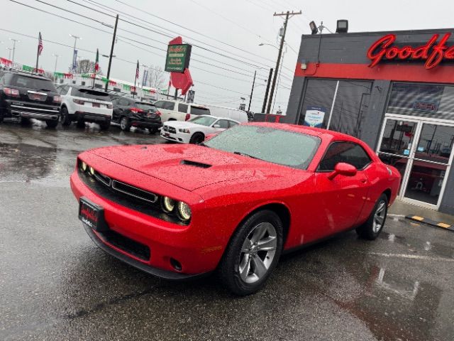 2016 Dodge Challenger SXT