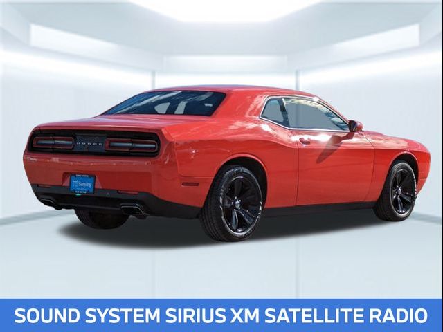 2016 Dodge Challenger SXT