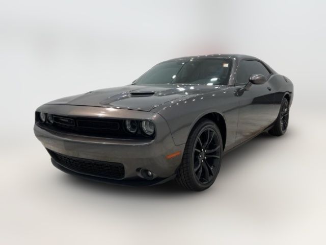 2016 Dodge Challenger SXT Plus