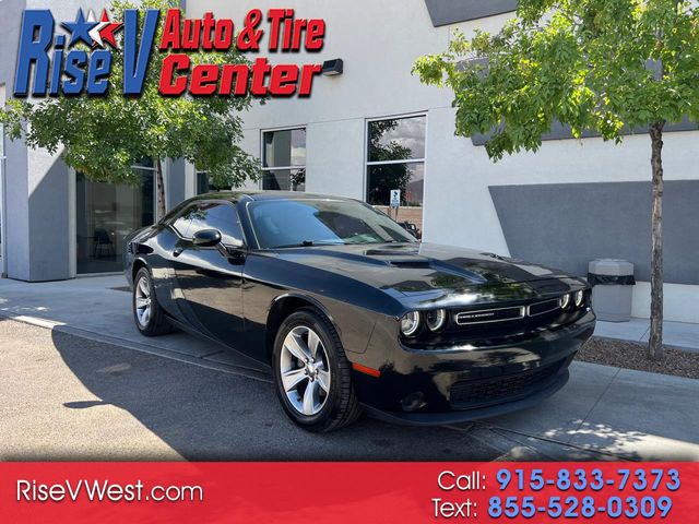 2016 Dodge Challenger SXT