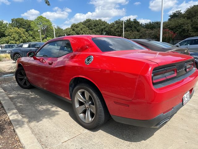 2016 Dodge Challenger SXT