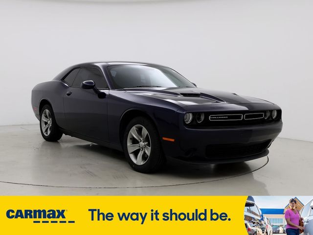 2016 Dodge Challenger SXT