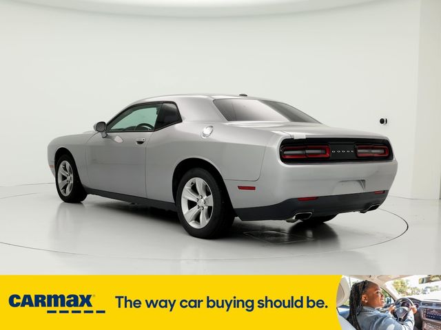 2016 Dodge Challenger SXT