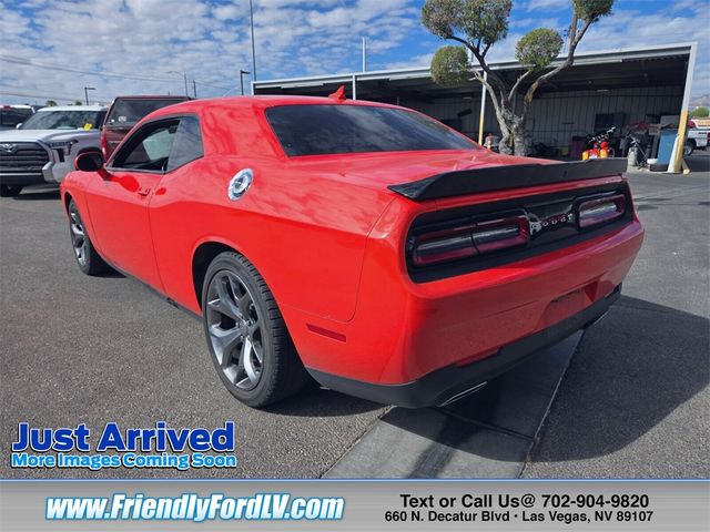 2016 Dodge Challenger SXT