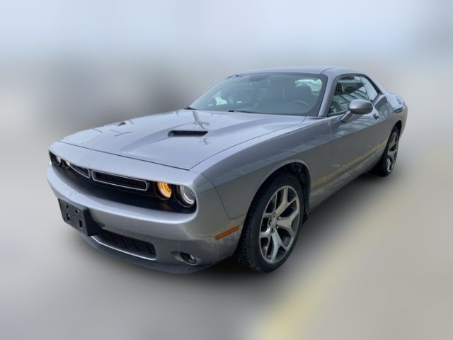 2016 Dodge Challenger SXT Plus