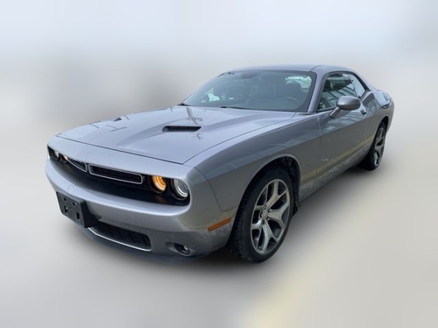 2016 Dodge Challenger SXT Plus