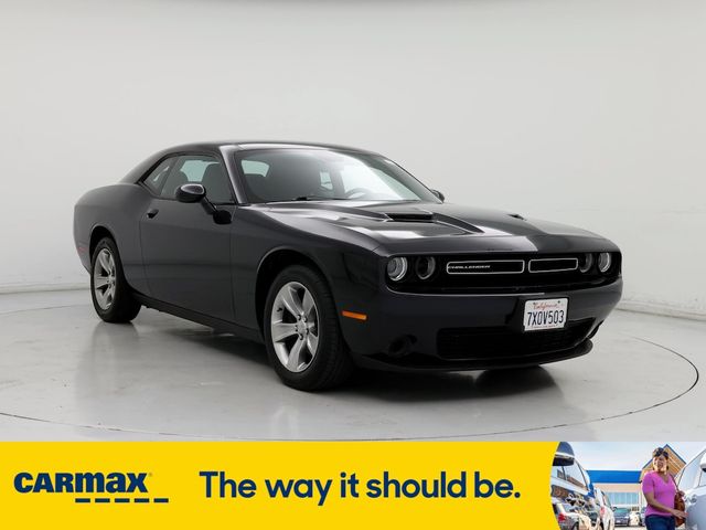 2016 Dodge Challenger SXT