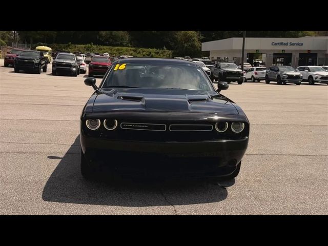 2016 Dodge Challenger SXT