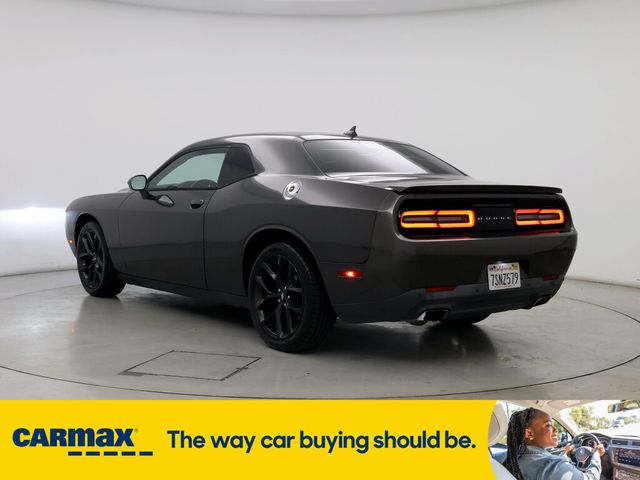 2016 Dodge Challenger SXT