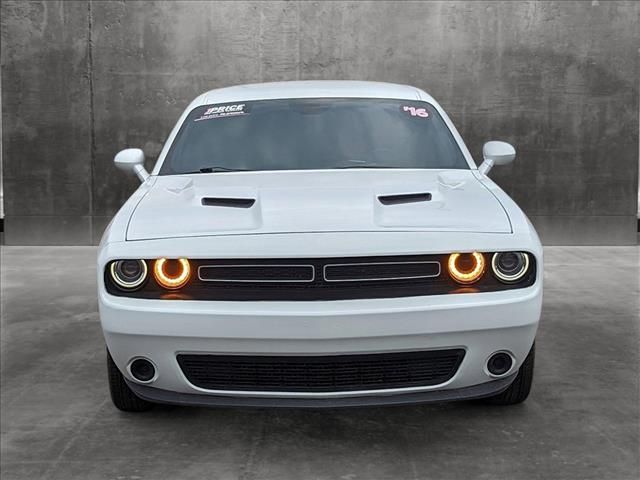 2016 Dodge Challenger SXT