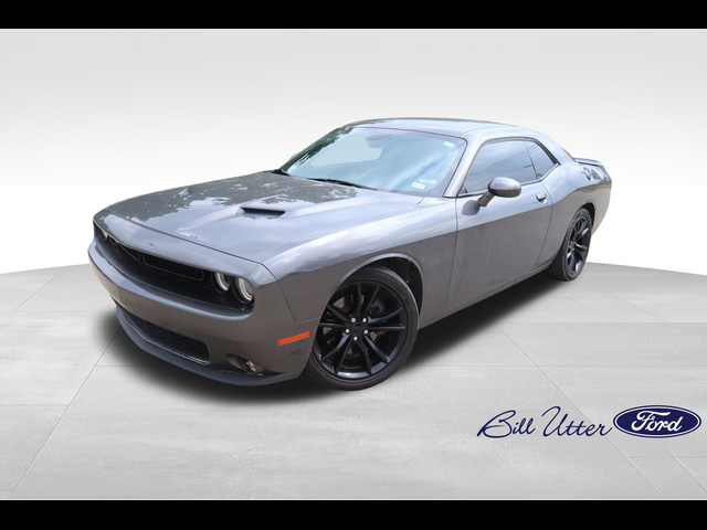 2016 Dodge Challenger SXT Plus