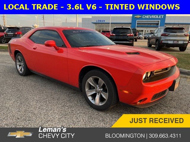 2016 Dodge Challenger SXT