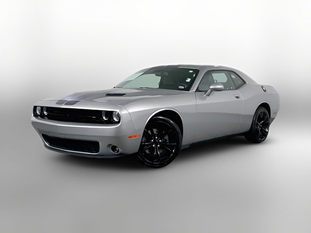 2016 Dodge Challenger SXT Plus