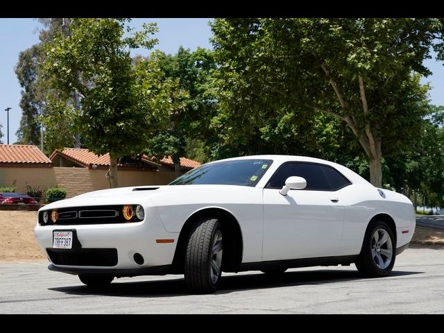 2016 Dodge Challenger SXT