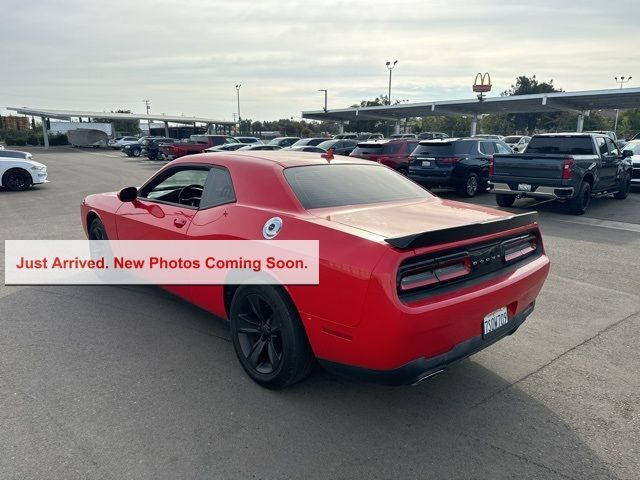 2016 Dodge Challenger SXT