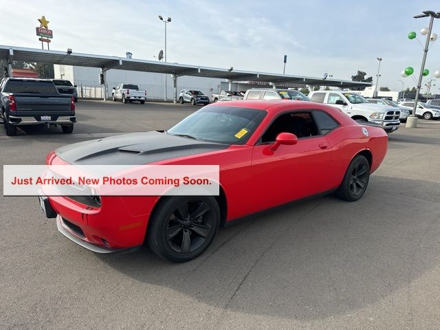 2016 Dodge Challenger SXT